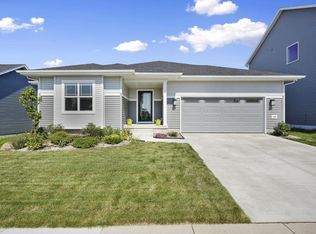 509 E Verleen Ave, Waunakee, WI 53597