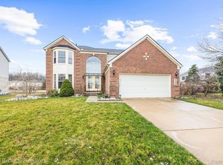 6298 Jonquil Ln, Ypsilanti, MI
