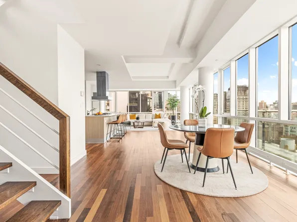 8 Union Square South image 3 of 20