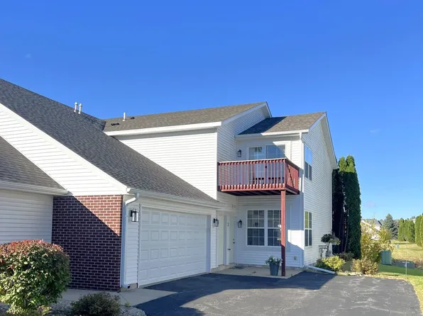 10344 Marblewing Rd #44, Roscoe, IL 61073