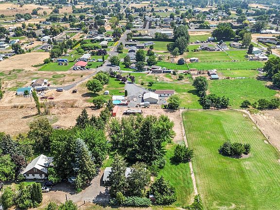 5th image of 191 Stohler Rd