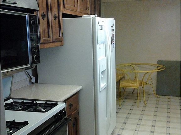 5th image of 4801 Frieda Dr