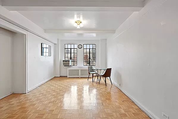 1st image of 320 E 42nd St APT 2103