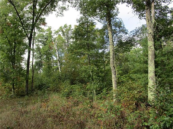 3rd image of 0 N Lost Lake Road