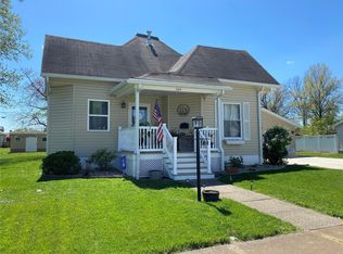104 W 3rd North St, Mount Olive, IL