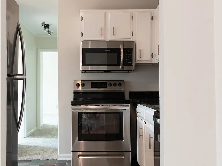 6280 Edsall Rd — Photo 4