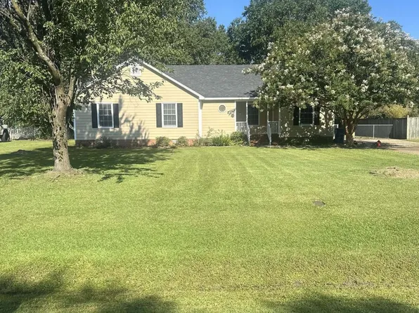 106 Duchess Drive, Winterville, NC 28590