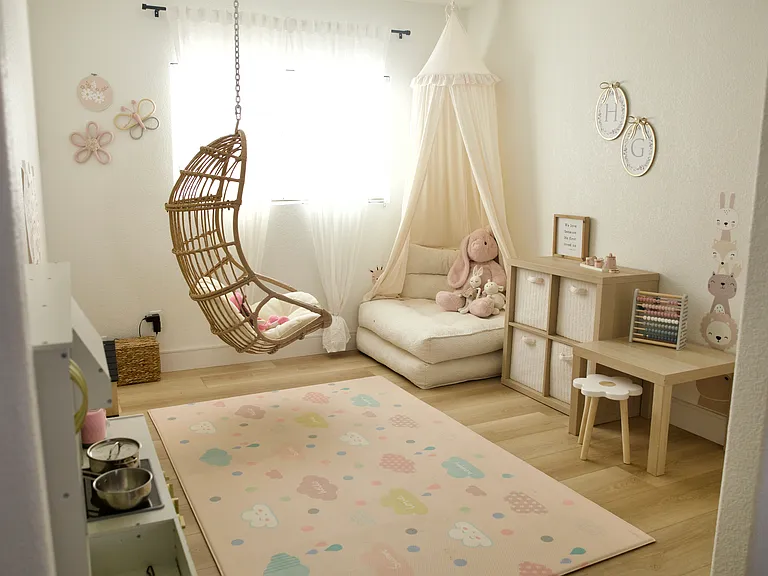3114 W Mark Ln — Photo 18