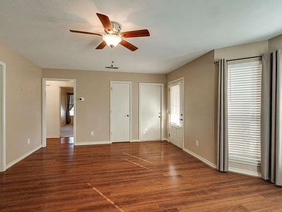 5th image of 6 Chadwick Ct