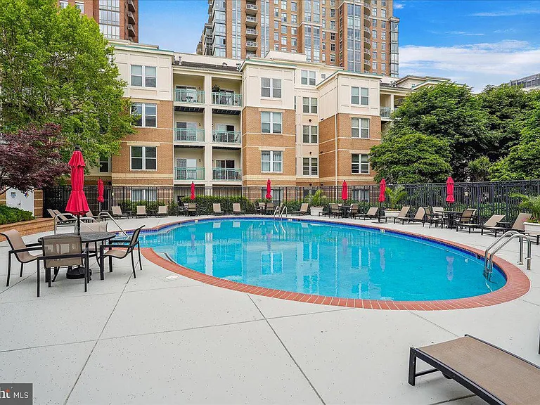 12000 Market St #371 — Photo 36