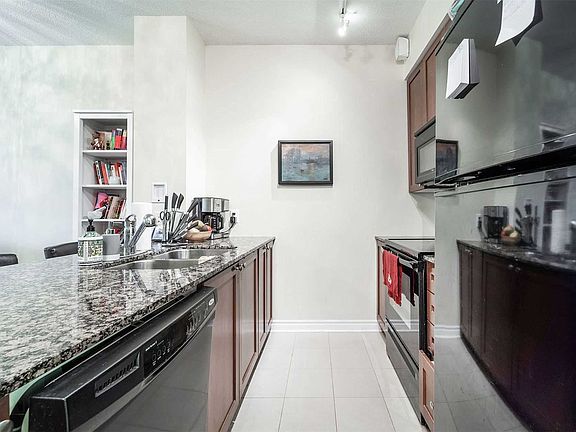 4th image of 3525 Kariya Dr #710
