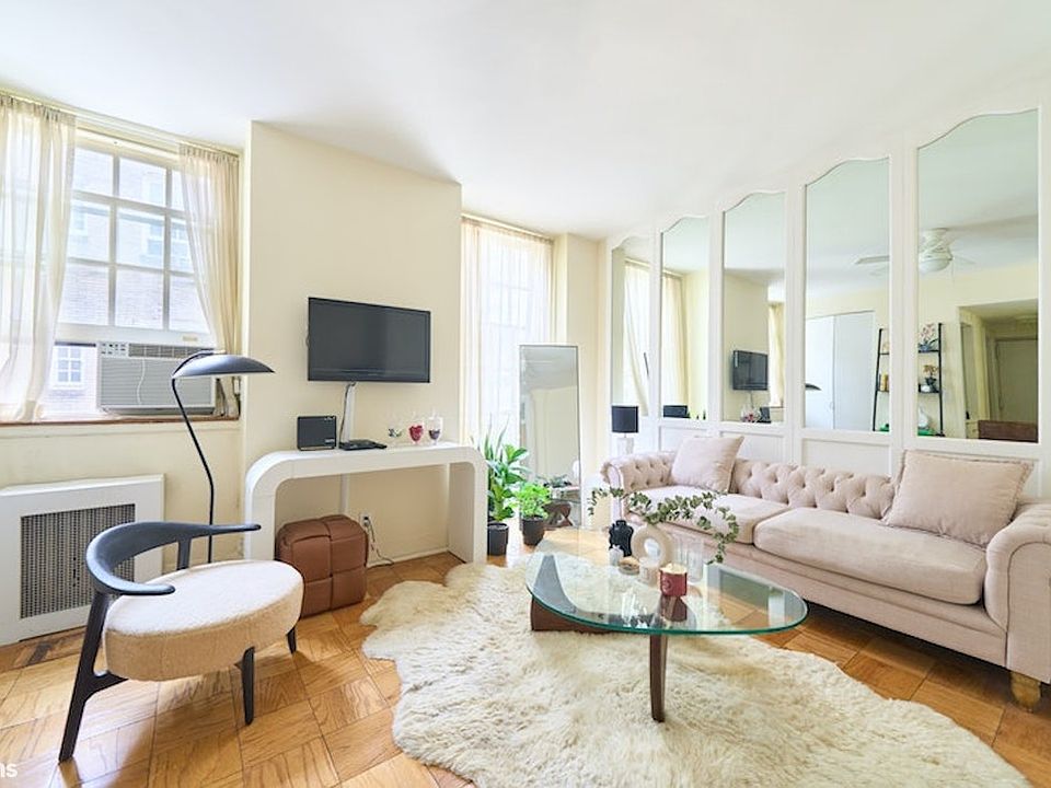 1st image of 509 E 77th St APT 5L