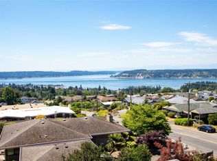 1902 Bridgeport Way W APT 304, University Place, WA 98466