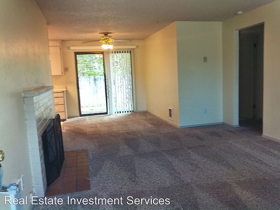 3rd image of 6115 88th St SW APT A1