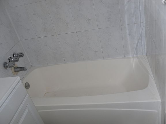 5th image of 5249 Rex Ave