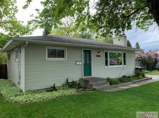 806 N Skyline Dr, Idaho Falls, ID 83402