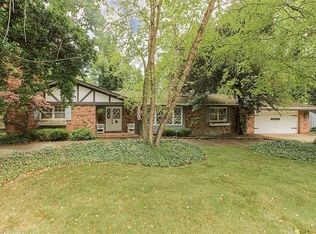 18800 Story Rd, Fairview Park, OH 44126