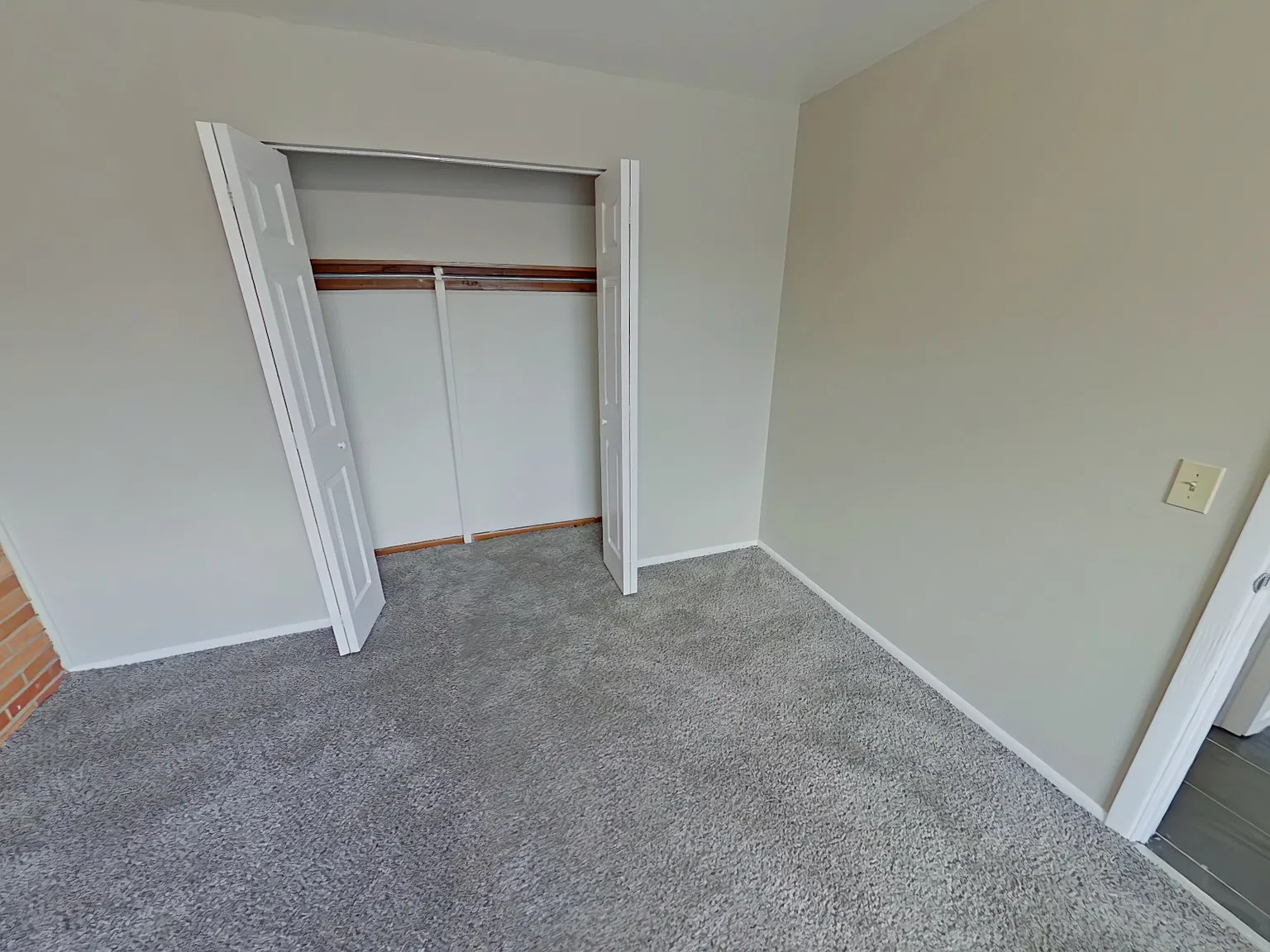 1 bed, $900 — Photo 2
