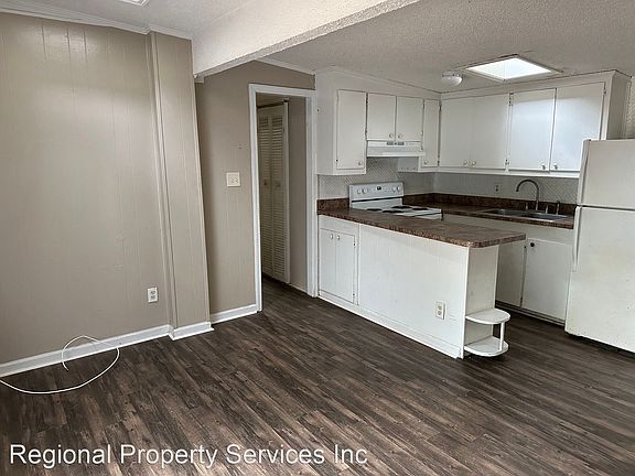 3rd image of 306 N Meridian St #11701493