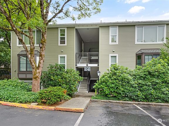 4th image of 12712 NE 144th Street #C102