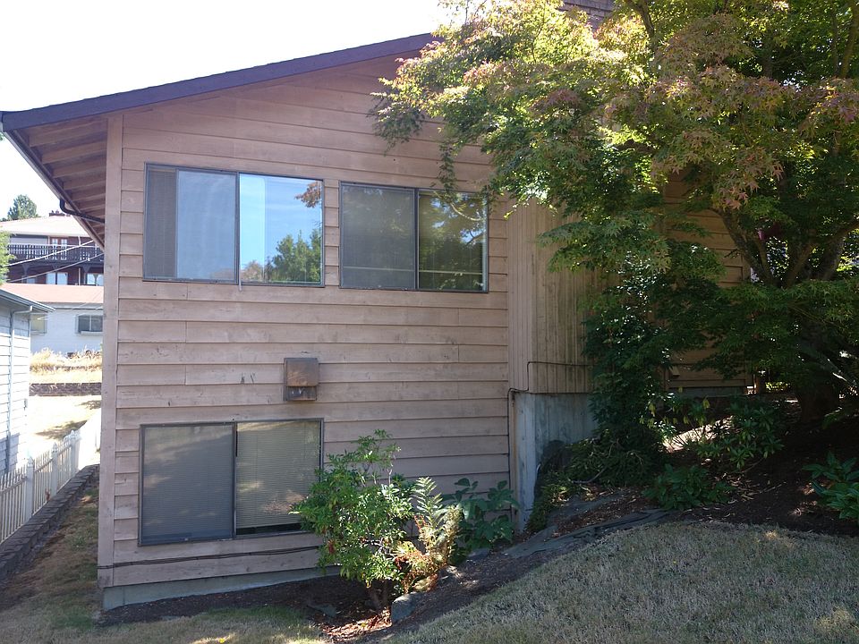 2nd image of 6546 40th Ave SW