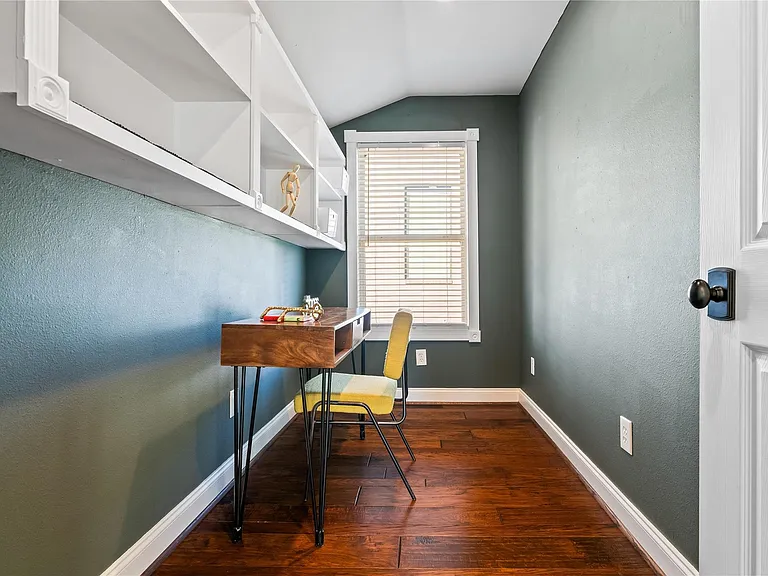 3902 Colquitt St — Photo 5