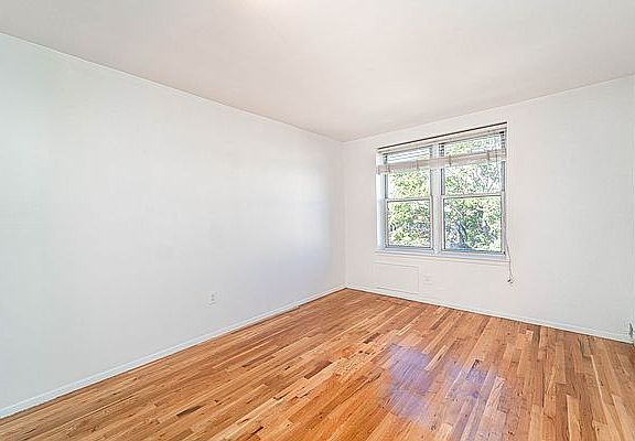 2nd image of 35-44 28th St #C2