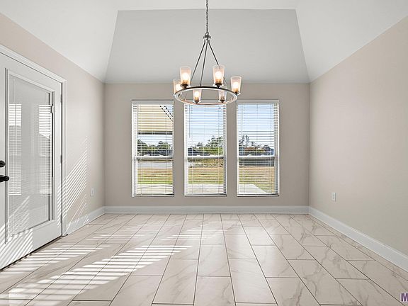 5th image of 9228 Yellowfin Dr