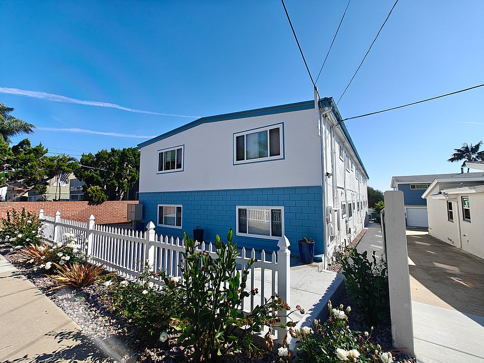 1st image of 321-327 San Elijo St #321