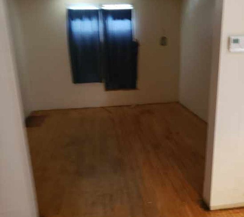 2nd image of 729 S 21st St #1