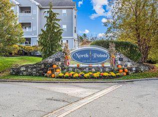 525 Washington St #27AC2D88D, Hanover, MA 02339