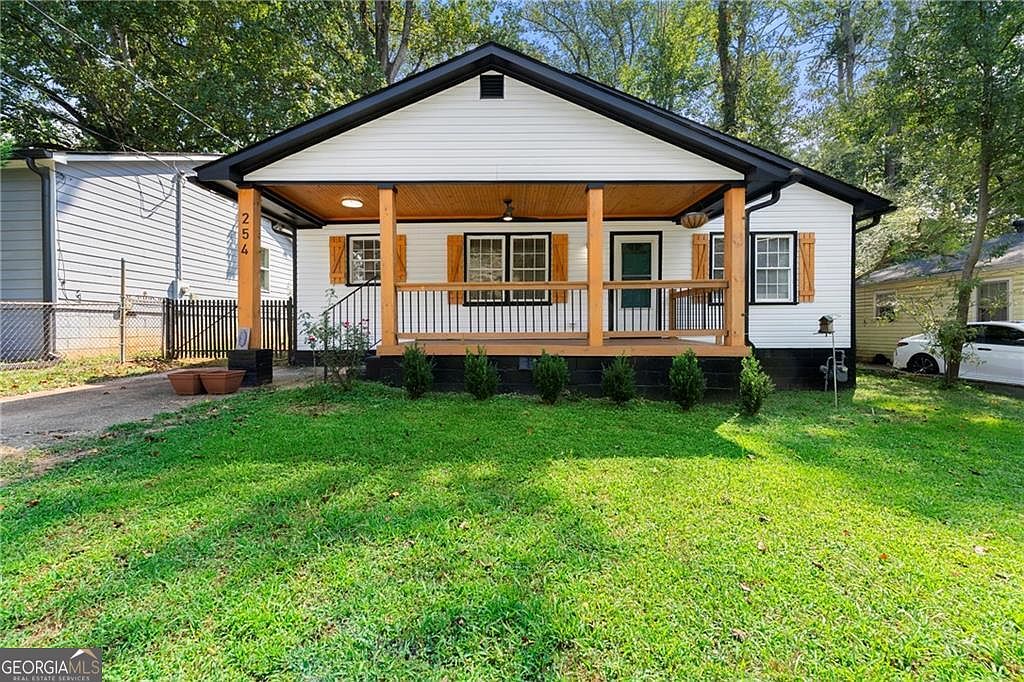 254 Maple St, Hapeville, GA 30354 | MLS #10608285 | Zillow