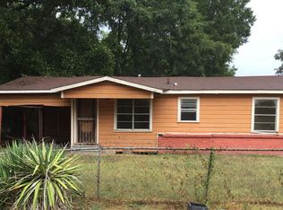 2100 Ruby St, Shreveport, LA 71107