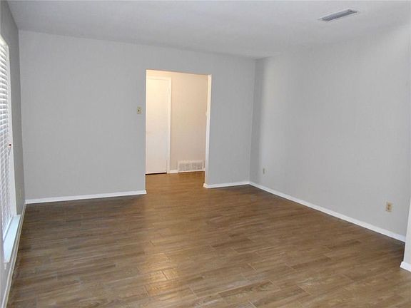 5th image of 1413 Fernwood Dr