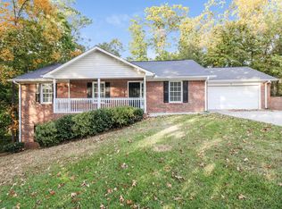 19 Connie St, Cartersville, GA 30121