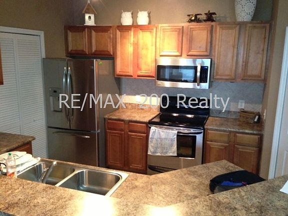 3rd image of 6157 Metrowest Blvd Unit 301