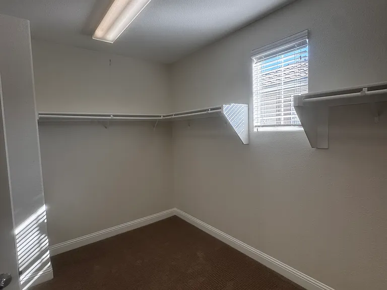 511 W Las Brisas Dr — Photo 26