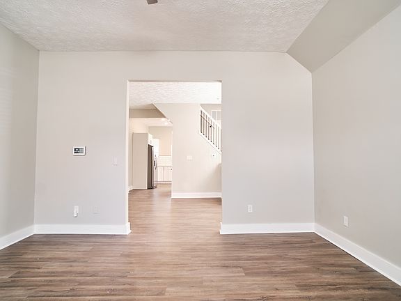 5th image of 1437 S Alabama St