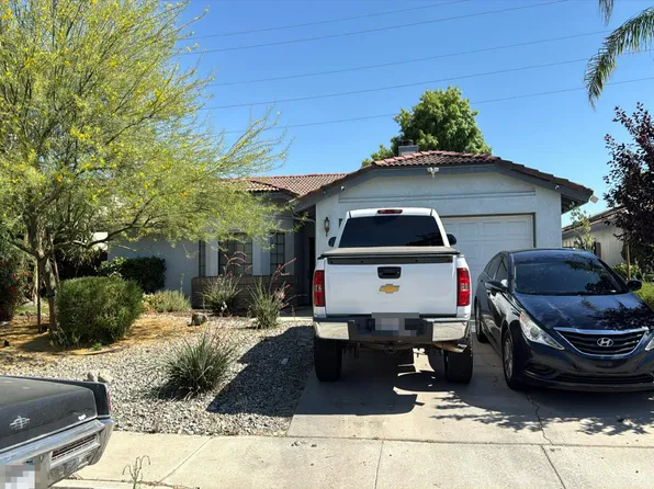 7401 Maleta Ct, Bakersfield, CA 93308