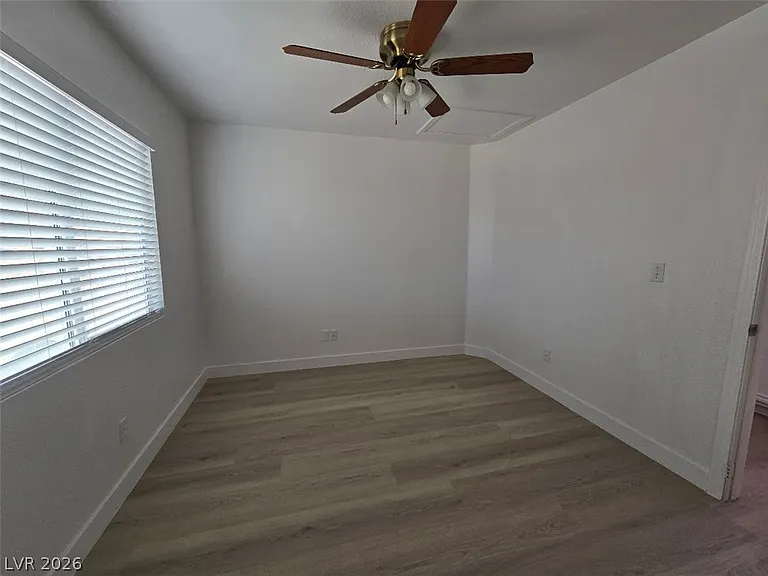 3515 Autumn Rain Ct — Photo 22