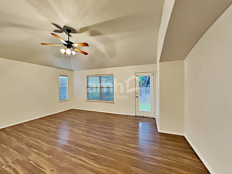 6412 Spring Ranch Dr — Photo 8