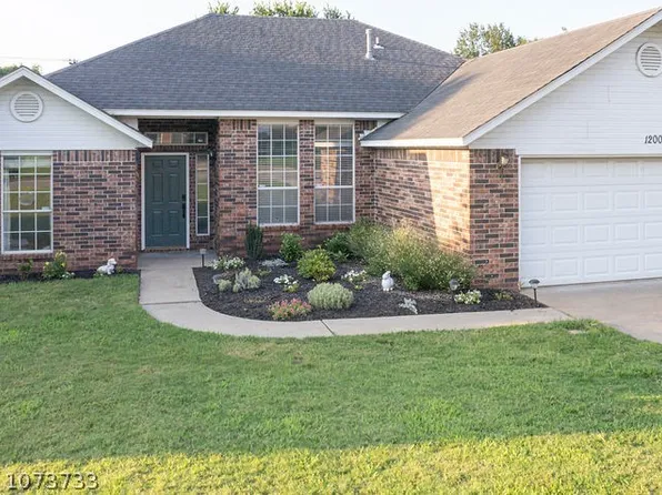 1200 Aspen Ave, Van Buren, AR 72956