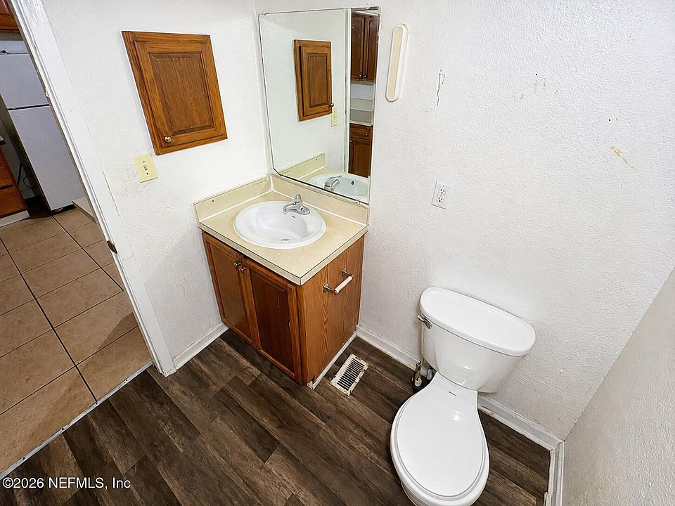 7th image of 8903 WASHINGTON Avenue