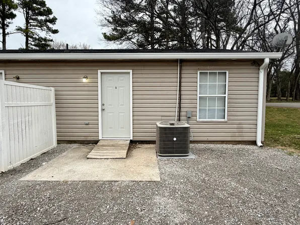 501 W Avalon Ave Unit A, Tuscumbia, AL 35674