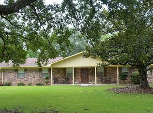 2508 Fairley Rd, Gautier, MS 39553