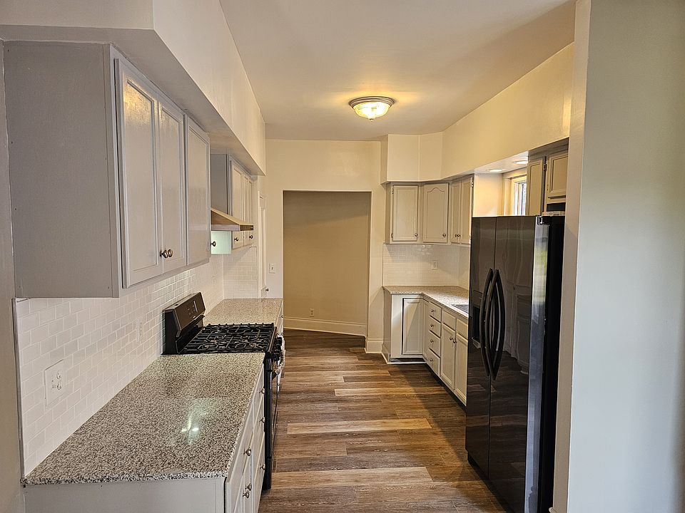 1st image of 21 Storz Ave #1