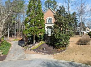 5043 Willeo Estates Dr, Marietta, GA 30068