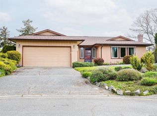 4007 Hollyridge Pl, Saanich, BC