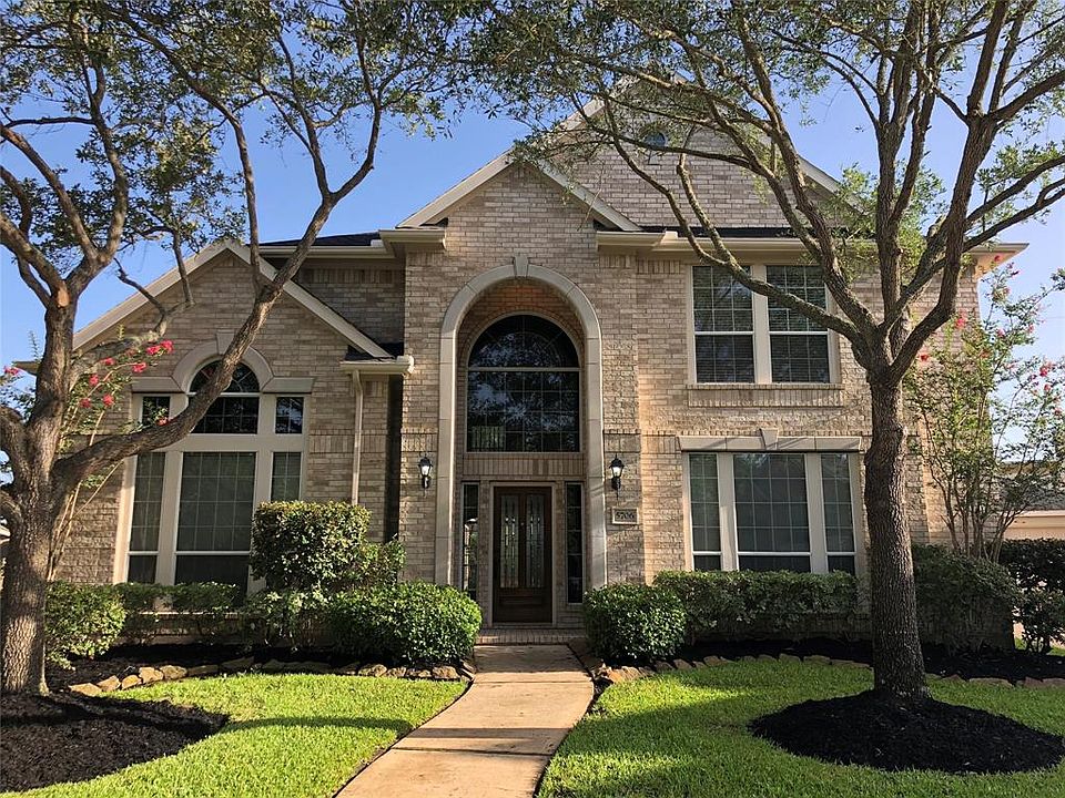 1st image of 5706 Willowford Ct