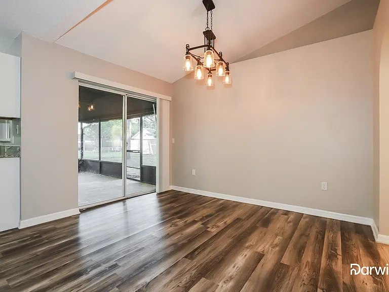5070 Teather St — Photo 8